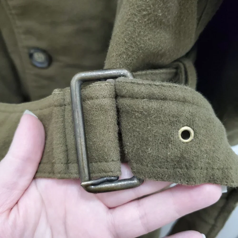 Giorgio Armani Men's Vintage Olive Wool Belted Military Trench Coat Size 42‎ - Picture 4 of 15